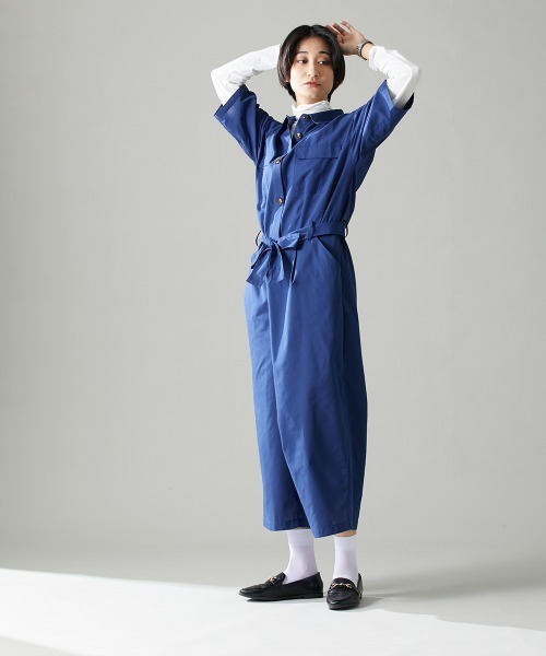 Le temps riche（ルタンリッシュ）の「ハーフスリーブオールインワン　＜Le temps riche＞（つなぎ/オールインワン・レディース・ベージュ/ネイビー・M/L/LL）」の3枚目の写真