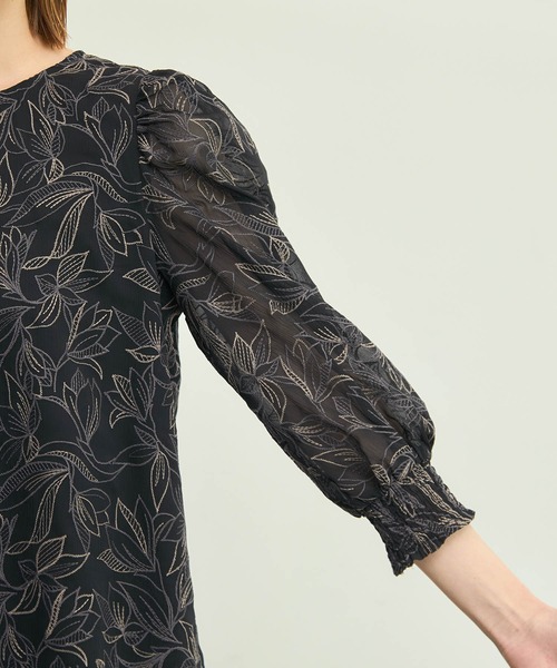 ROPE' PICNIC（ロペピクニック）の「【emur/エミュール】洗える/セットアップ対応/楊柳刺繍ブラウス（シャツ/ブラウス・レディース・ブラック/オフホワイト・38）」の13枚目の写真