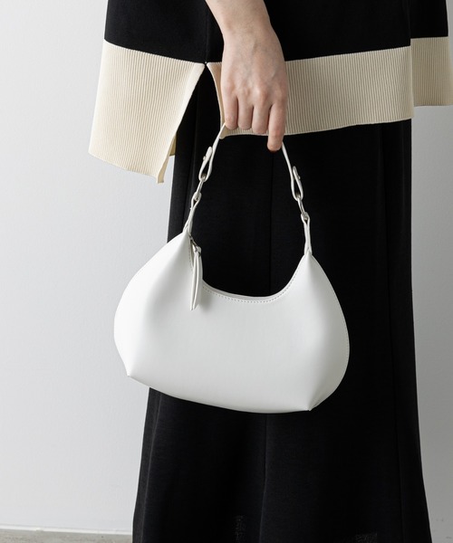 COLONY 2139（コロニートゥーワンスリーナイン）の「ハーフムーンバッグ（ショルダーバッグ・レディース・オフホワイト/イエロー/ブラック・FREE）」の2枚目の写真