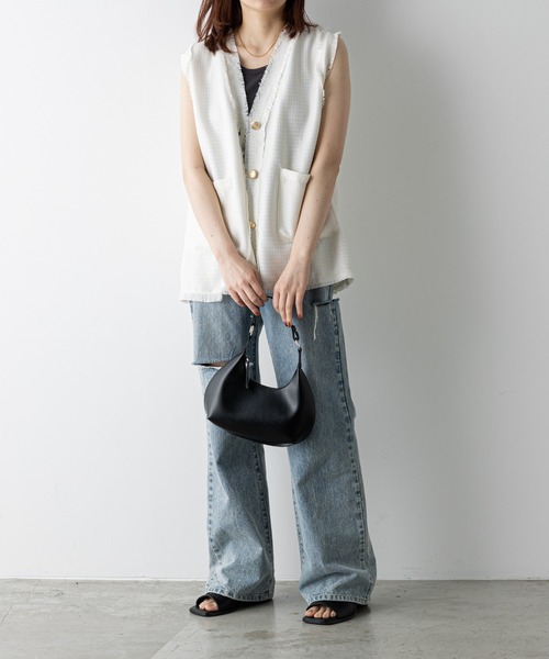 COLONY 2139（コロニートゥーワンスリーナイン）の「ハーフムーンバッグ（ショルダーバッグ・レディース・オフホワイト/イエロー/ブラック・FREE）」の14枚目の写真