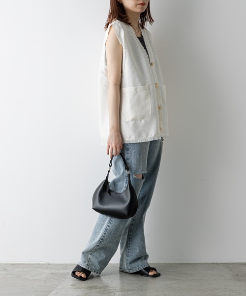 COLONY 2139（コロニートゥーワンスリーナイン）の「ハーフムーンバッグ（ショルダーバッグ・レディース・オフホワイト/イエロー/ブラック・FREE）」の15枚目の写真