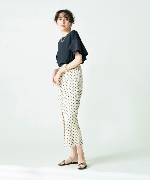 NOLLEY’S（ノーリーズ）の「◇【WEB限定】バックフリル異素材使いプルオーバー（Tシャツ/カットソー・レディース・ホワイト/ベージュ/ネイビー/ブラック・38）」の12枚目の写真