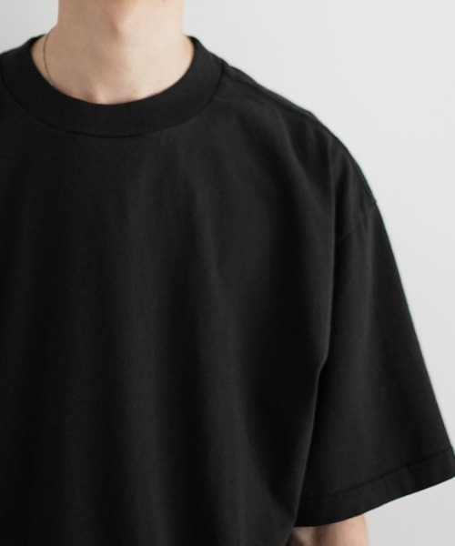 saby（サバイ）の「saby WIDE NECK TEE <MADE BY FRUIT OF THE LOOM>（Tシャツ/カットソー・メンズ・ブラック/ホワイト・1/2）」の8枚目の写真
