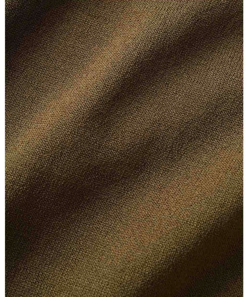 IEDIT（イディット）の「ＩＥＤＩＴ　Ｔシャツライクに着たい　接触冷感が心地よいシャリ感シンプルニット（ニット/セーター・レディース・ライトグレー/カーキ/ブラック・SMALL/MEDIUM/LARGE/X-LARGE/XX-LARGE/XXX-LARGE）」の11枚目の写真