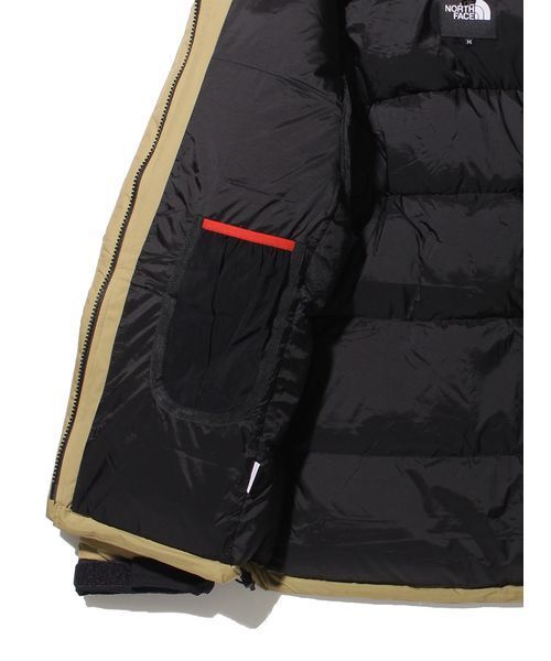 THE NORTH FACE(ザノースフェイス)の「【THE NORTH FACE】ND92340-KT Baltro Light Jacket ノースフェイス バルトロライトジャケット(ダウンジャケット/コート・メンズ・ベージュ・SMALL/MEDIUM/LARGE/X-LARGE)」の6枚目の写真