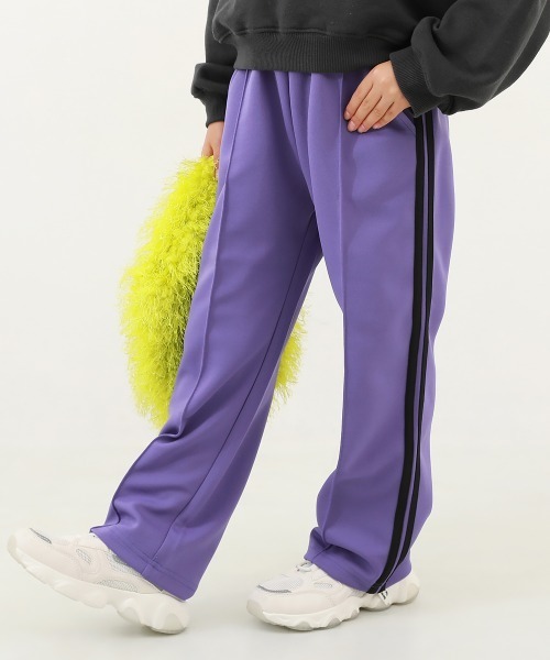 devirock（デビロック）の「【セットアップ可能】サイドライン ワイドパンツ（スウェットパンツ・キッズ・バイオレット/アイボリー/ブラック/グリーン/ネイビー/グレー/ピンク系3/ブルー系/ダークブラウン・100cm/110cm/120cm/130cm/140cm/150cm/160cm）」の8枚目の写真