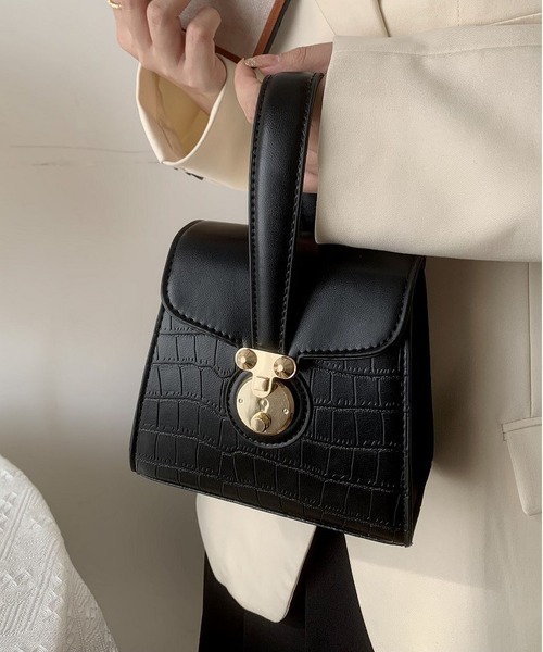 LA VORAGINE(ラ ヴォラジネ)の「ワンハンドル 型押しスクエアショルダーバッグ(ショルダーバッグ・レディース・ブラウン/ブラック・FREE)」の5枚目の写真