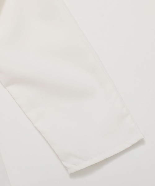 Fit more(フィットモア)の「裾フリルギャザースリーブブラウス(Tシャツ/カットソー・レディース・ブラック/ホワイト・FREE)」の16枚目の写真