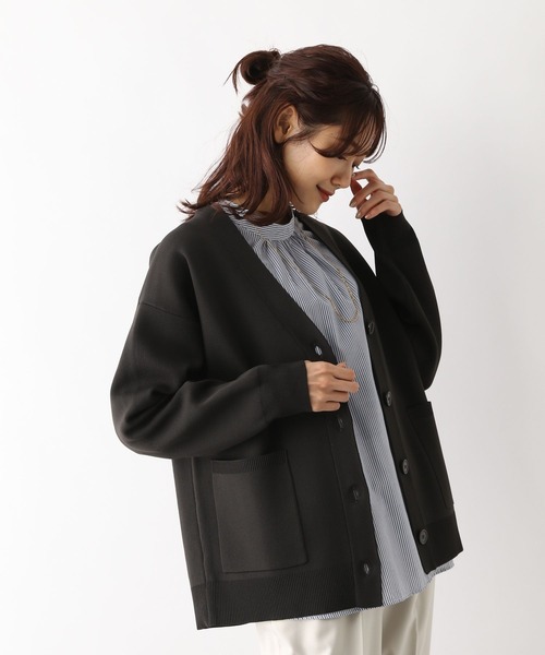 GLOBAL WORK（グローバルワーク）の「リッチライトニットVネックカーディガン/905138（カーディガン/ボレロ・レディース・グレイッシュベージュ/ブルー系その他/ブラック系その他/ライトグレー/ホワイト系その他/スミクロ/ブラック系その他2/ネイビー/ボルドー・MEDIUM/LARGE）」の3枚目の写真