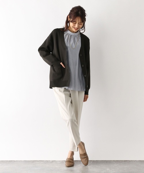 GLOBAL WORK（グローバルワーク）の「リッチライトニットVネックカーディガン/905138（カーディガン/ボレロ・レディース・グレイッシュベージュ/ブルー系その他/ブラック系その他/ライトグレー/ホワイト系その他/スミクロ/ブラック系その他2/ネイビー/ボルドー・MEDIUM/LARGE）」の22枚目の写真