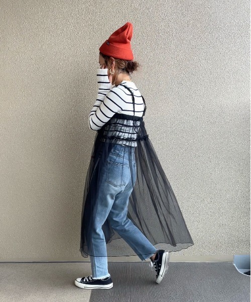 feepur by saya（フェピュールバイサヤ）の「【XSサイズあり/セットアップ可】パッチ付きテーパードデニム（デニムパンツ・レディース・グレー/ブルー/ブラック/ネイビー・X-SMALL/SMALL/MEDIUM）」の10枚目の写真