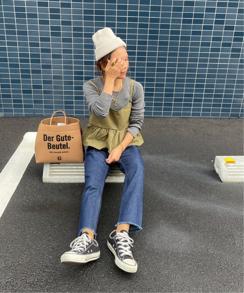 feepur by saya（フェピュールバイサヤ）の「【XSサイズあり/セットアップ可】パッチ付きテーパードデニム（デニムパンツ・レディース・グレー/ブルー/ブラック/ネイビー・X-SMALL/SMALL/MEDIUM）」の12枚目の写真