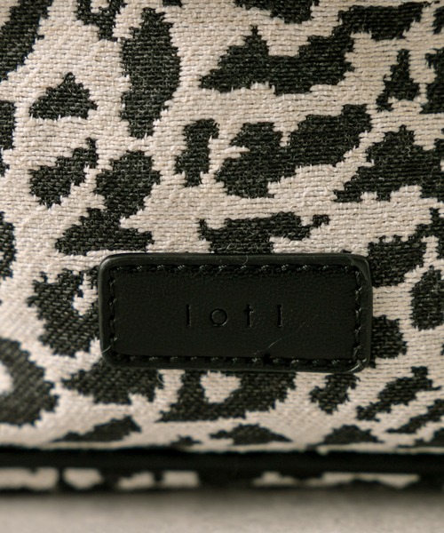 loti(ロティ)の「loti アニマル巾着ショルダー(ショルダーバッグ・レディース・ベージュ/チャコールグレー・ONE SIZE)」の7枚目の写真