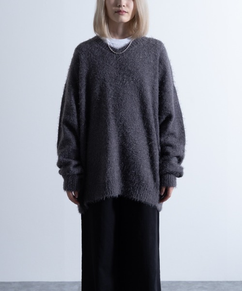 NYLAUS(ナイラス)の「Shaggy Solid/Border Loose V-neck Knit Sweater / シャギー 無地/ボーダー柄 ルーズ Vネック ニットセーター(ニット/セーター・メンズ・ブラック/レンガ/チャコール/ブラック系/グレー系/レッド系・M/L)」の3枚目の写真