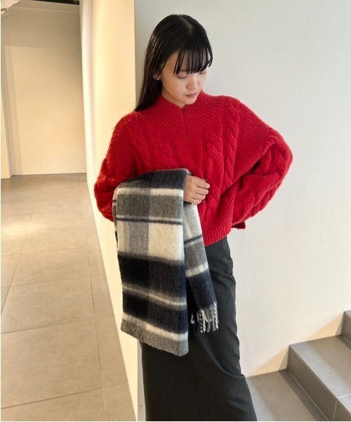 emmi（エミ）の「【emmi atelier】シャギーストール（マフラー・レディース・グリーン/ライトブルー/ネイビー/グレー・FREE）」の14枚目の写真