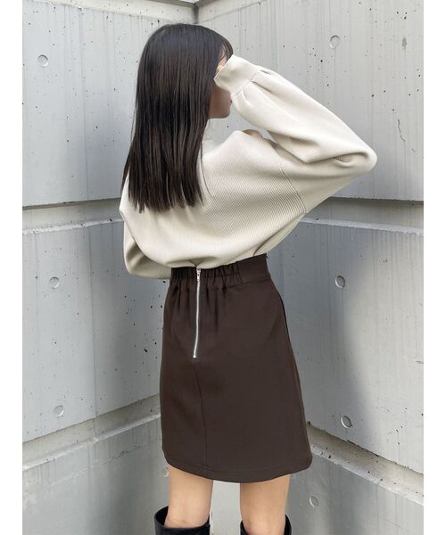 MURUA（ムルーア）の「カーブウエストミニスカート（スカート・レディース・ブラック/ブラウン・1/2）」の17枚目の写真