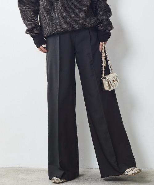 CHIC STYLE（シックスタイル）の「＜大きいサイズ＞T/Rワイドパンツ シックスタイル（スラックス・レディース・ベージュ/ブラック・3L/5L/L/LL/4L）」の2枚目の写真