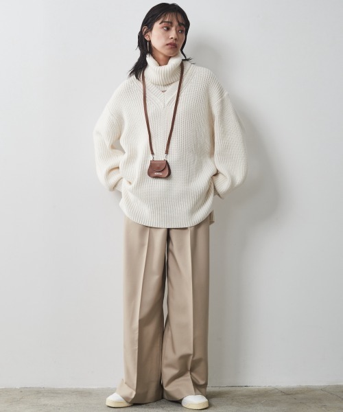 CHIC STYLE（シックスタイル）の「＜大きいサイズ＞T/Rワイドパンツ シックスタイル（スラックス・レディース・ベージュ/ブラック・3L/5L/L/LL/4L）」の9枚目の写真