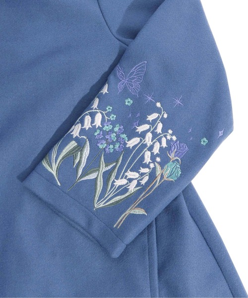 ScoLar（スカラー）の「533204：すずらんの花と蝶刺繍 フェイクウール