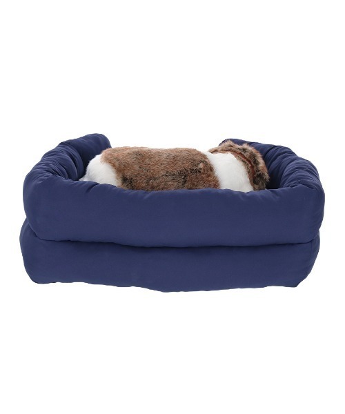 ローラアシュレ クッション付き 柄ではなく全て刺繍 ベッドメーキング