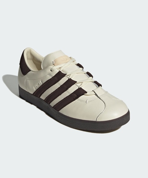 adidas（アディダス）の「ガゼル / Gazelle / アディダスオリジナルス adidas Originals（スニーカー・メンズ・ブラック/ベージュ・22.5cm/28.5cm/24.0cm/29.0cm/22.0cm/24.5cm/26.0cm/25.5cm/26.5cm/23.5cm/28.0cm/25.0cm/27.5cm/27.0cm/23.0cm）」の12枚目の写真
