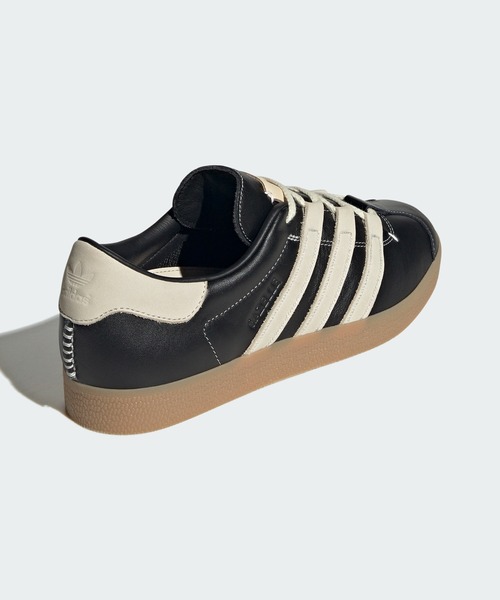 adidas（アディダス）の「ガゼル / Gazelle / アディダスオリジナルス adidas Originals（スニーカー・メンズ・ブラック/ベージュ・22.5cm/28.5cm/24.0cm/29.0cm/22.0cm/24.5cm/26.0cm/25.5cm/26.5cm/23.5cm/28.0cm/25.0cm/27.5cm/27.0cm/23.0cm）」の6枚目の写真