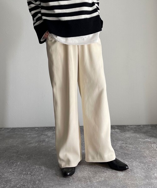 fredy emue（フレディエミュ）の「シルキーウォームツイルセミワイドパンツ（その他パンツ・レディース・ブラック/オフホワイト/カーキ/サックスブルー・36/38）」の9枚目の写真
