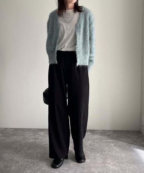 fredy emue（フレディエミュ）の「シルキーウォームツイルセミワイドパンツ（その他パンツ・レディース・ブラック/オフホワイト/カーキ/サックスブルー・36/38）」の22枚目の写真