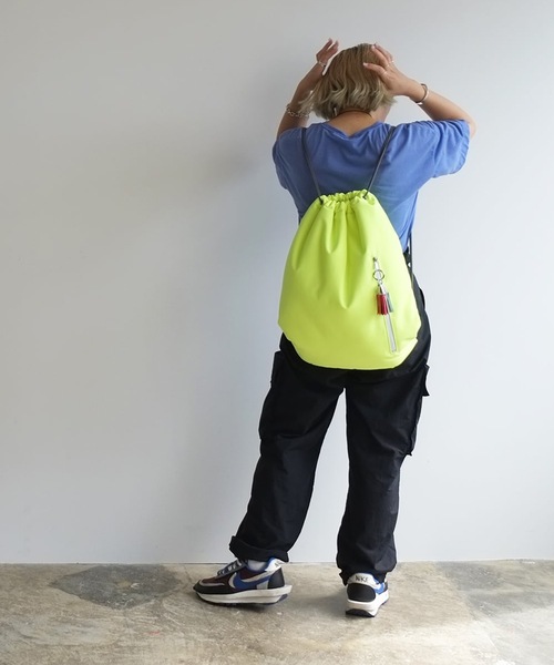 Magine（マージン）の「cheek: knapsack チークナップサック（バックパック/リュック・レディース・ブラック/グリーン/ピンク/イエロー・FREE）」の7枚目の写真