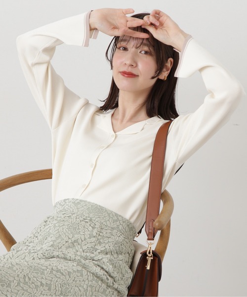 N.(N. Natural Beauty Basic)(エヌエヌナチュラルビューティーベーシック)の「◆バイカラー総針カイキンニット(ニット/セーター・レディース・ベージュ/オフホワイト/ネイビー・MEDIUM)」の5枚目の写真