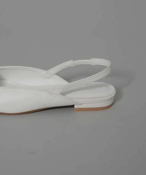 NANO universe（ナノユニバース）の「バックストラップスクエアトゥサンダル（サンダル・レディース・ホワイト/ゴールド・36/38/37）」の8枚目の写真