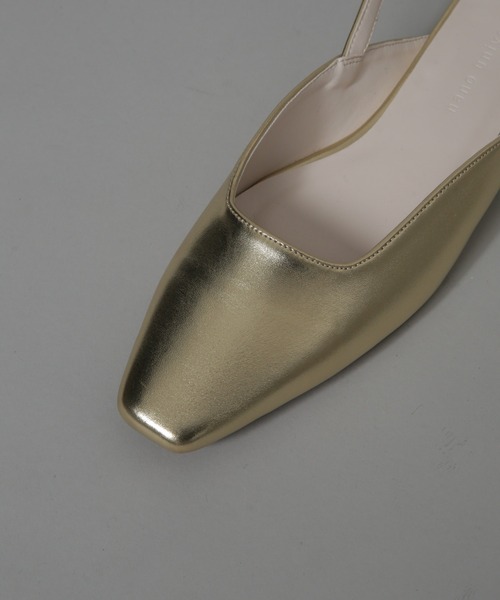 NANO universe（ナノユニバース）の「バックストラップスクエアトゥサンダル（サンダル・レディース・ホワイト/ゴールド・36/38/37）」の13枚目の写真