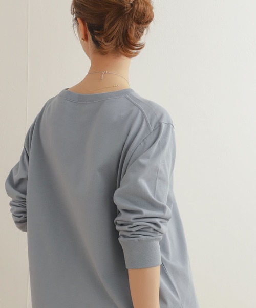 URBAN RESEARCH DOORS（アーバンリサーチドアーズ）の「USAコットンロングスリーブプルオーバー（Tシャツ/カットソー・レディース・オフホワイト/ブルー/チャコールグレー・MEDIUM）」の18枚目の写真