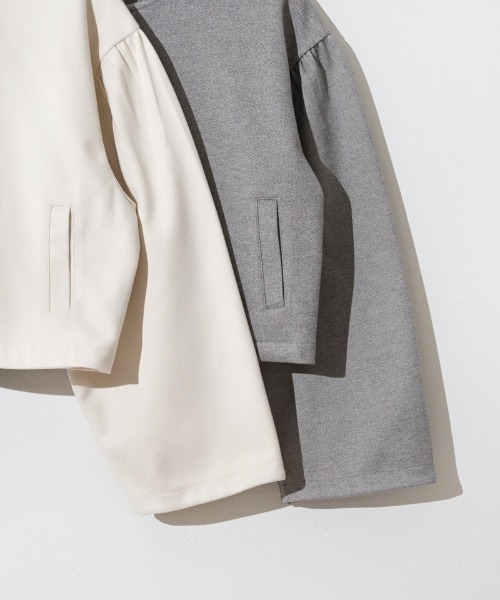 flower（フラワー）の「ウォーミーサニージャケット（ノーカラージャケット・レディース・アイボリー/グレー・FREE）」の16枚目の写真