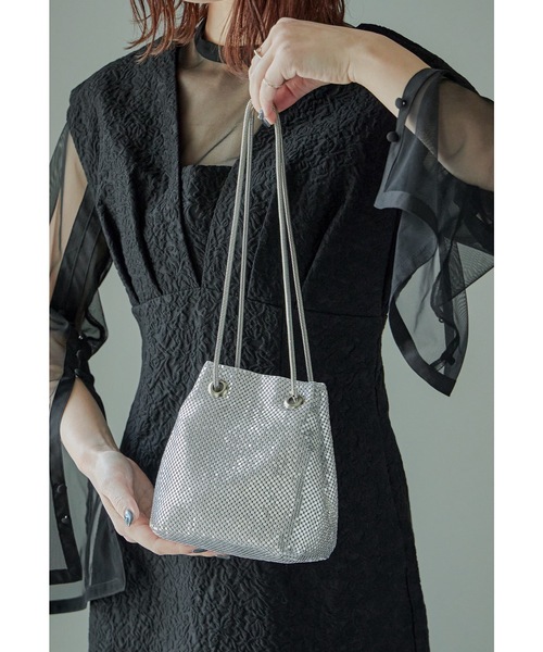 niana(ニアナ)の「2wayメタルメッシュショルダーバッグ 巾着 パーティーバッグ フォーマル オケージョン 結婚式 二次会 お呼ばれ(ハンドバッグ・レディース・シルバー/ゴールド/ベージュ/ブラック×シルバー/ブラック×ゴールド・FREE)」の14枚目の写真