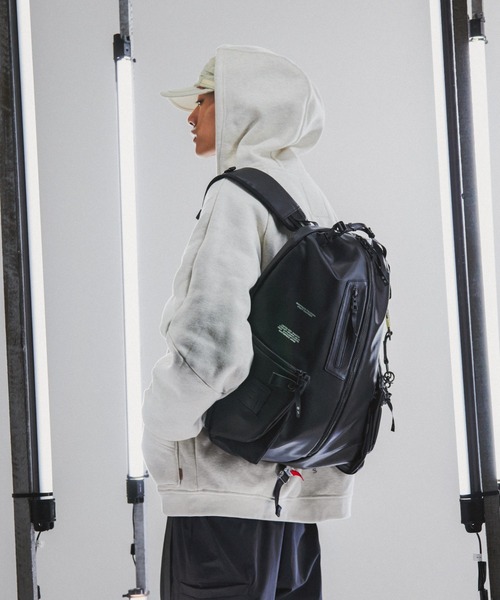 master-piece(マスターピース)の「GOOPi MADE × master-piece No.311080(バックパック/リュック・メンズ・ブラック・F)」の18枚目の写真