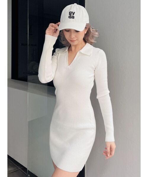 GYDA(ジェイダ)の「Square gyda embroideryキャップ(キャップ・レディース・オフホワイト/レッド/ブラック・FREE)」の7枚目の写真