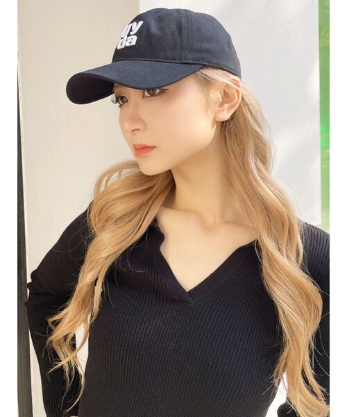 GYDA(ジェイダ)の「Square gyda embroideryキャップ(キャップ・レディース・オフホワイト/レッド/ブラック・FREE)」の11枚目の写真