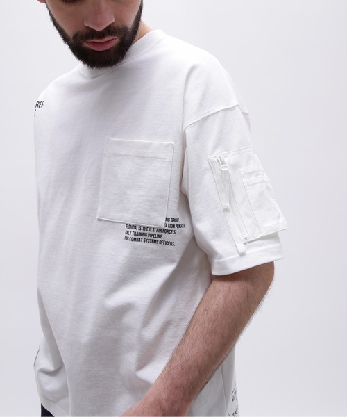 AVIREX（アヴィレックス）の「LOOSE FIT MIL. POCKET T-SHIRT / ルーズフィット ミリタリー ポケット Tシャツ / AVIREX / アヴィレックス（Tシャツ/カットソー・メンズ・ホワイト/チャコールグレー/ネイビー/オリーブ・XX-LARGE/X-LARGE/LARGE/MEDIUM）」の9枚目の写真