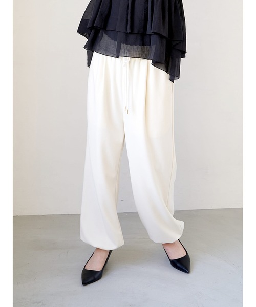 Stylevoice for xxx(スタイルヴォイスフォー)の「ソフトジョーゼットドロストパンツ(その他パンツ・レディース・ホワイト/ブラック・FREE)」の17枚目の写真