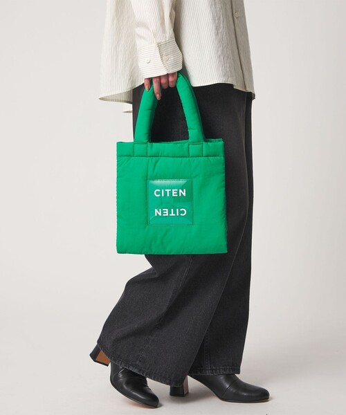 CITEN（シテン）の「＜CITEN＞パデッド クリア ロゴ トート S（トートバッグ・レディース・ホワイト/オレンジ/グレー/ブラック/オリーブ/シルバー/ライトブルー/ワインレッド/ライトグレー/コバルトブルー/イエロー/レッド/ライトピンク/ケリーグリーン・FREE）」の6枚目の写真