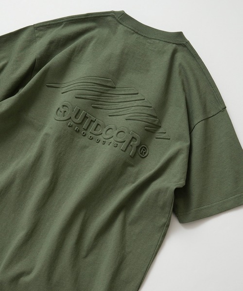 OUTDOOR PRODUCTS(アウトドアプロダクツ)の「【OUTDOOR PRODUCTS/アウトドアプロダクツ】 ヘビーウェイト オーバーサイズ エンボスロゴTシャツ(Tシャツ/カットソー・メンズ・ブラック/カーキ/グレイッシュブルー/ベージュ/ライトグリーン/ホワイト/ピンク・LARGE/X-LARGE/MEDIUM)」の4枚目の写真