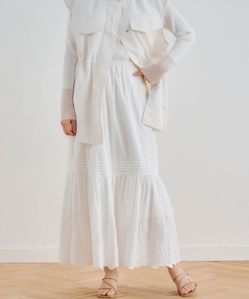 Droite lautreamont（ドロワットロートレアモン）の「カット刺しゅうティアードスカート≪洗濯機で洗える≫（スカート・レディース・オフホワイト/ブラック・M/S）」の9枚目の写真