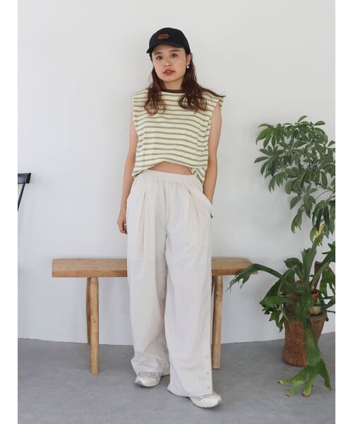 MILLER(ミラー)の「Miller別注 ショルダータックタンクトップ(Tシャツ/カットソー・レディース・ブルー/イエロー/ブラウン・FREE)」の11枚目の写真