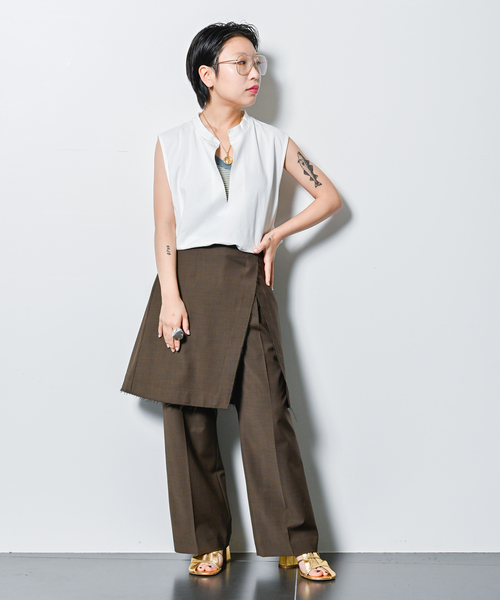 CITYSHOP(シティーショップ)の「《追加》KEY NECK N-SL Tシャツ(Tシャツ/カットソー・レディース・ブラック/ホワイト・FREE)」の9枚目の写真