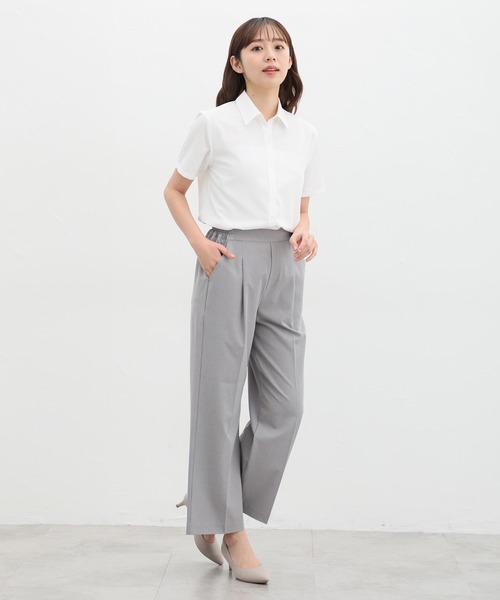 Honeys（ハニーズ）の「半袖スキッパーシャツ（ビジネスシャツ・レディース・ホワイト×グレー/ライトブルー/ピンク系その他/ホワイト/ブルー系その他・S/M/L/LL/3L）」の6枚目の写真