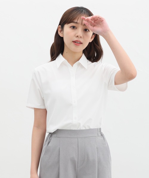 Honeys（ハニーズ）の「半袖スキッパーシャツ（ビジネスシャツ・レディース・ホワイト×グレー/ライトブルー/ピンク系その他/ホワイト/ブルー系その他・S/M/L/LL/3L）」の7枚目の写真