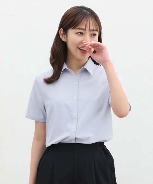 Honeys（ハニーズ）の「半袖スキッパーシャツ（ビジネスシャツ・レディース・ホワイト×グレー/ライトブルー/ピンク系その他/ホワイト/ブルー系その他・S/M/L/LL/3L）」の9枚目の写真