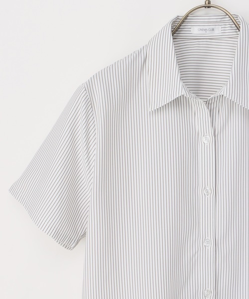 Honeys（ハニーズ）の「半袖スキッパーシャツ（ビジネスシャツ・レディース・ホワイト×グレー/ライトブルー/ピンク系その他/ホワイト/ブルー系その他・S/M/L/LL/3L）」の21枚目の写真