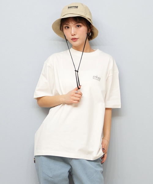 Manhattan Portage(マンハッタンポーテージ)の「【ユニセックス】Manhattan Portage/マンハッタンポーテージ オーバーサイズTシャツ LOGO MP-M579(Tシャツ/カットソー・レディース・ブラック×ホワイト/ホワイト×ブラック/ホワイト×ブルー/ライトグレー・M/L/XL)」の7枚目の写真